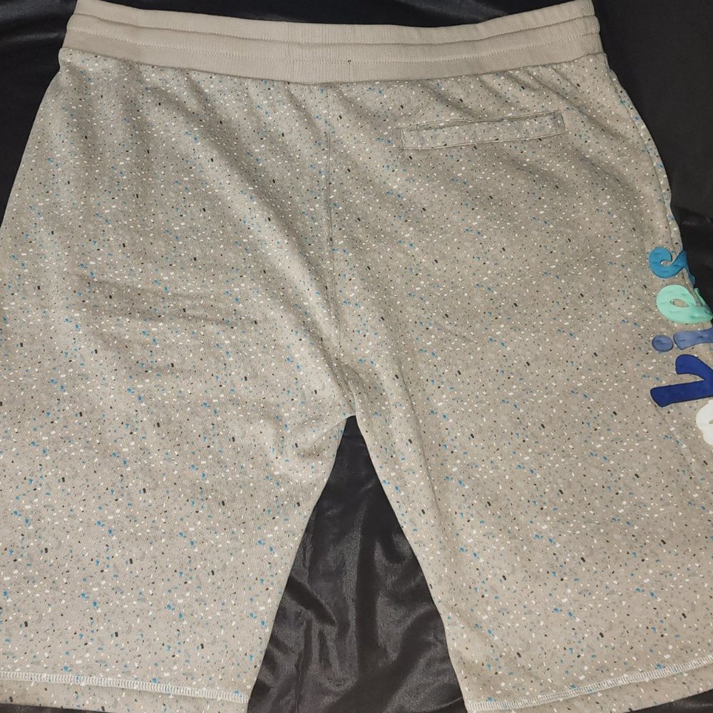 Cookies Sf CHATEAU Fleece Sweatshorts Grey and shirt set - Picture 5 of 12